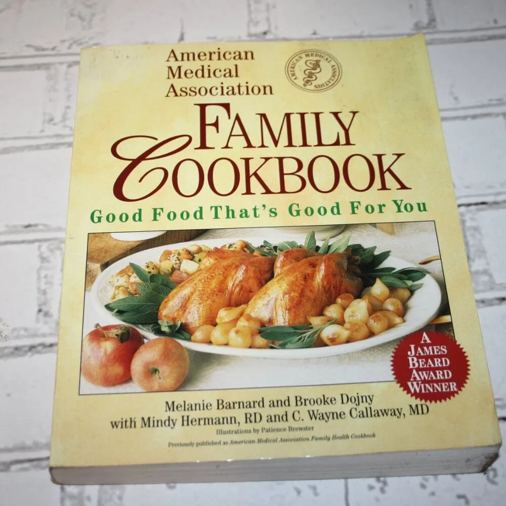 🍽️ AMA Family Cookbook · 1997 Vintage Paperback (BL)